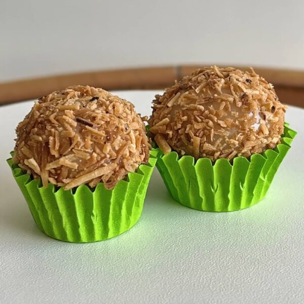 Brigadeiros de Coco Queimado