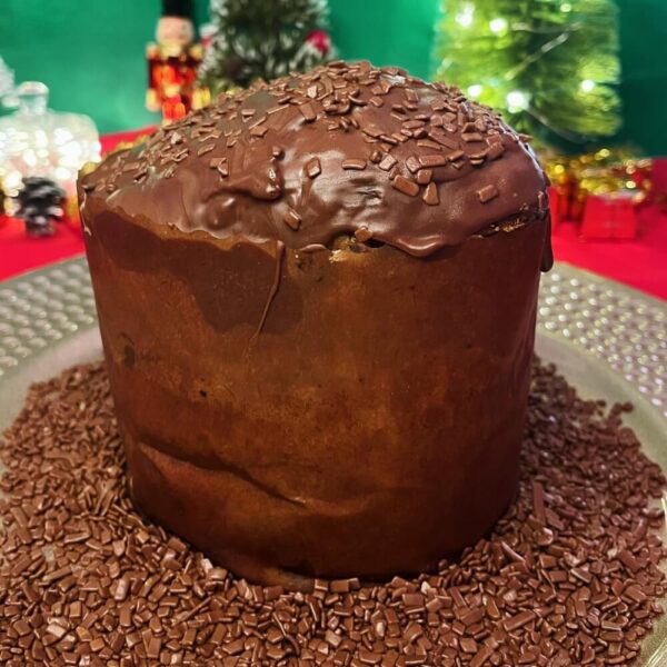 Panetone com Gotas de Chocolate e Brigadeiro Belga